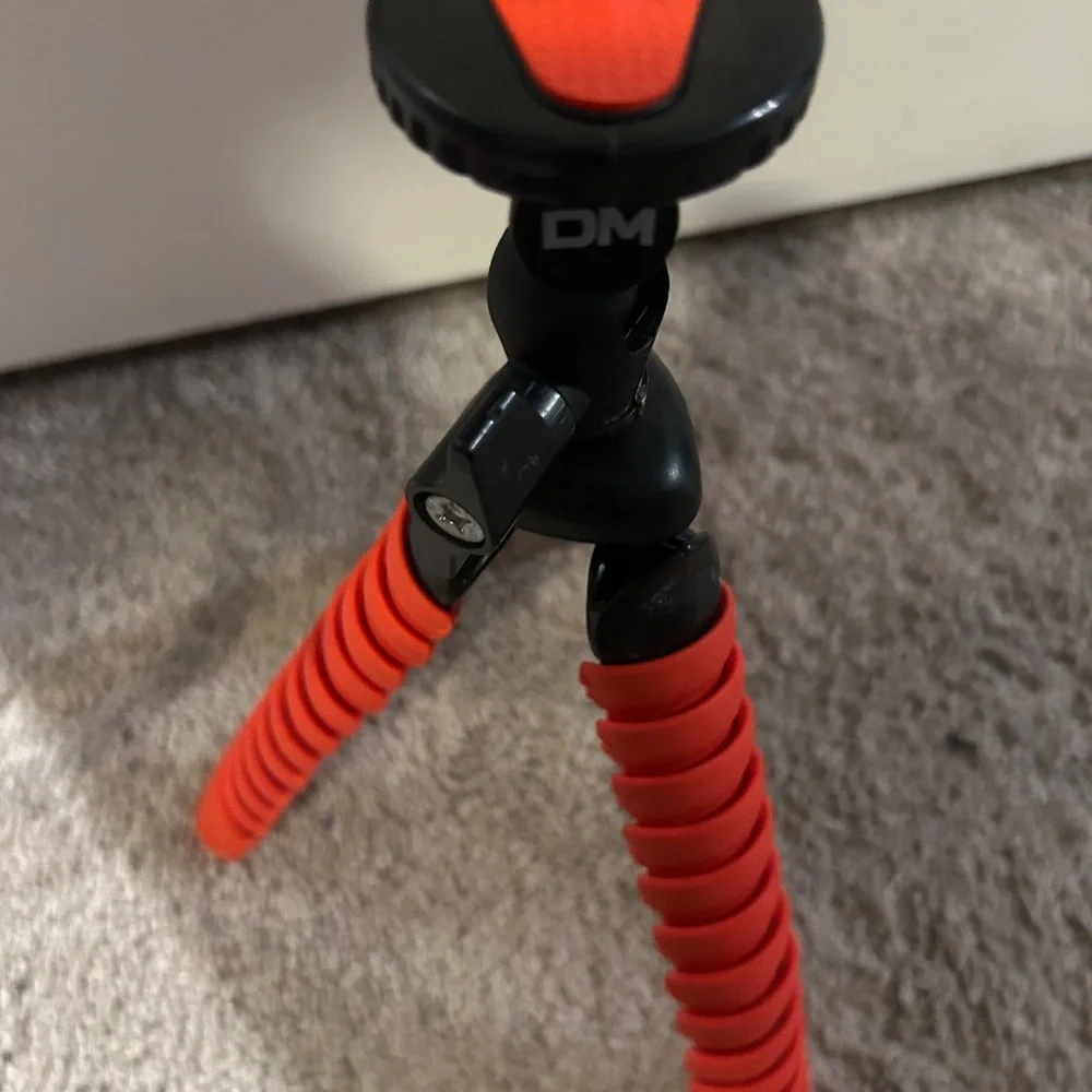 DM 11 Inch Flexible Lightweight Tripod